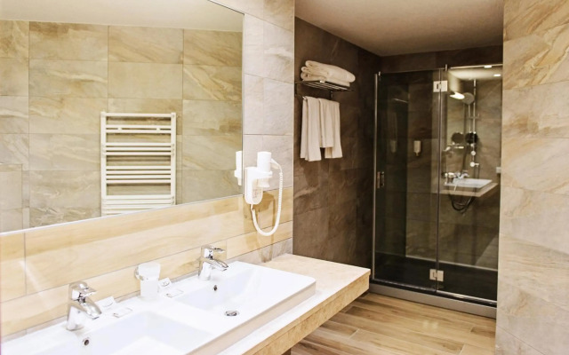 Hot Springs Medical and Spa Hotel