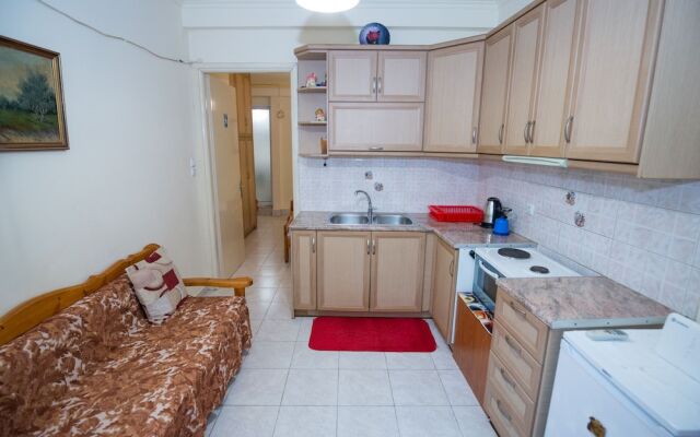 Lefkos Apartment in Lefkada city center!