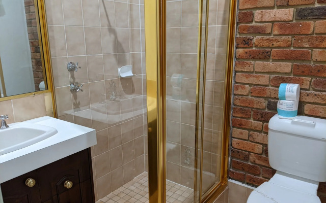 Ettalong Beach Tourist Resort