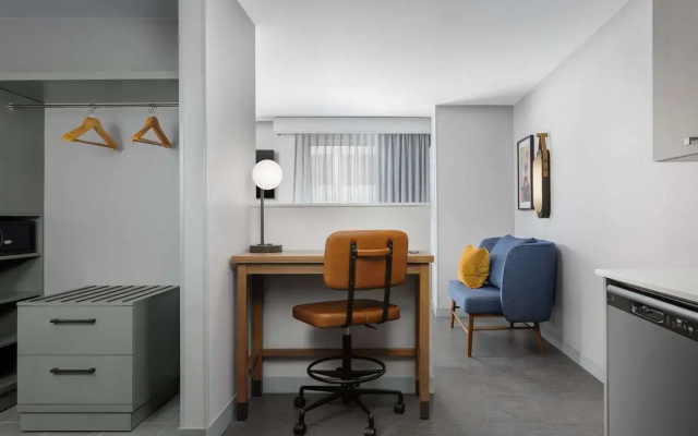 Homewood Suites By Hilton Newport Cincinnati