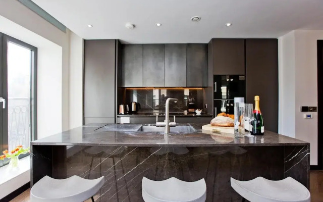 3-bed Deluxe Apt 413