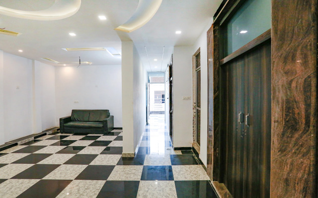 Fabhotel Occazia Palace