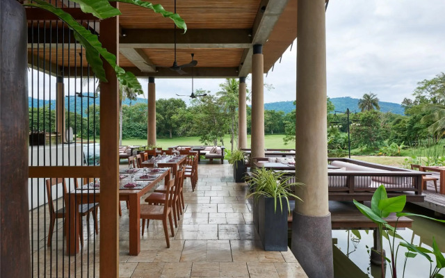 Kirimaya Golf Resort & Spa