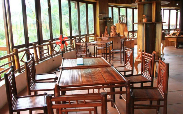 Waterside Resort  Spa Hoi An