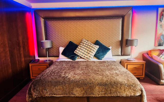 Blanco's Hotel Port Talbot