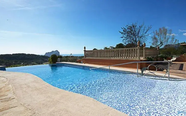 Villa Eden