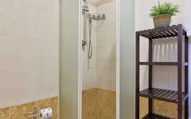 Torino Crocetta Modern Flat