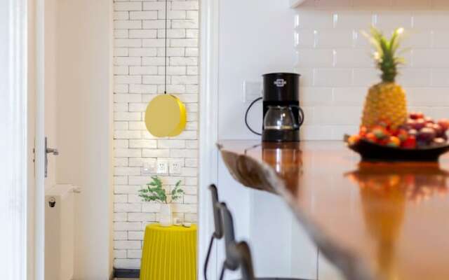 StarHome West Nanjing Road Branch