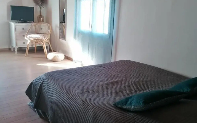 Duplex avec piscine et extérieur