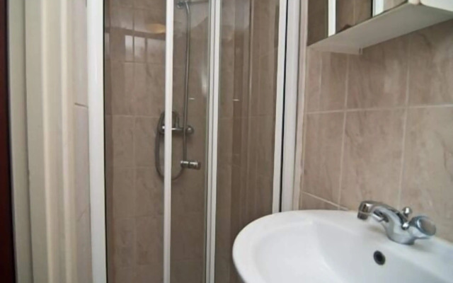 Belmont & Astoria Hotel