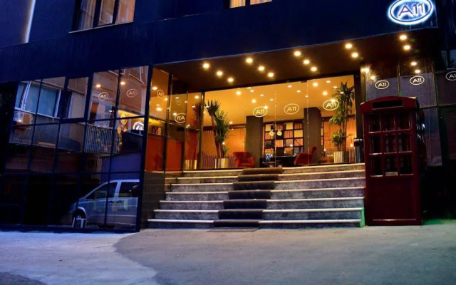 A11 Hotel Cadde