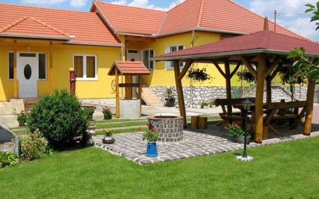 Napfény Apartman és Vendégház