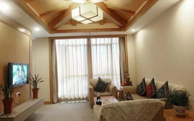 Xiangxi National Hotel