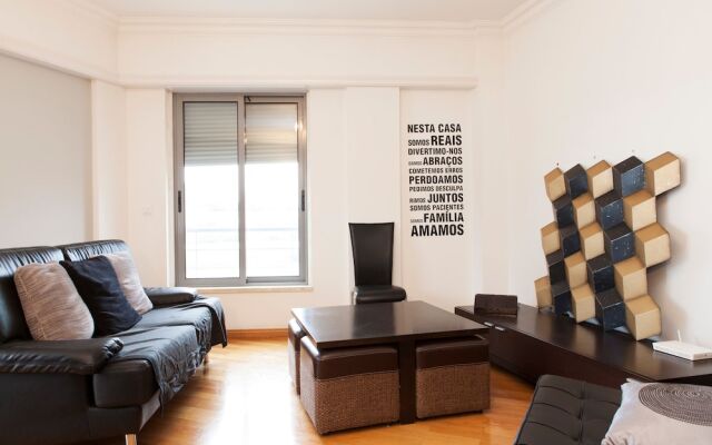Expo Deluxe by Homing