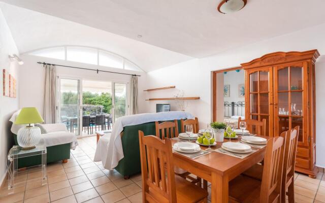 Villa Laura 245