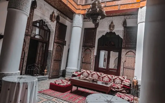 Ryad Zahrat Fes