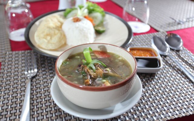 University Club Hotel UGM