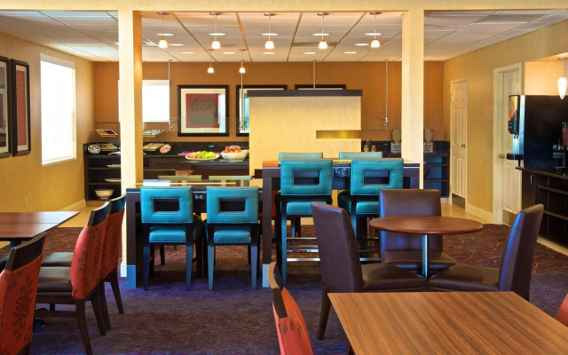 Residence Inn by Marriott Evansville East