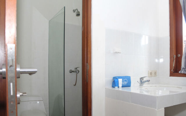 Airy Tuban Kediri Gang Ksatria 1 Kuta Bali