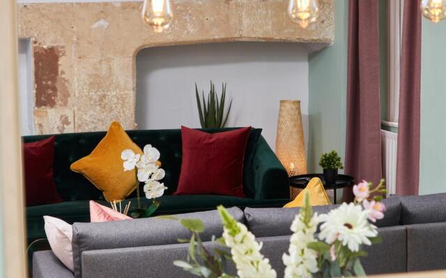 Wonderful Apartment in Bath wGarden - Sleeps 8