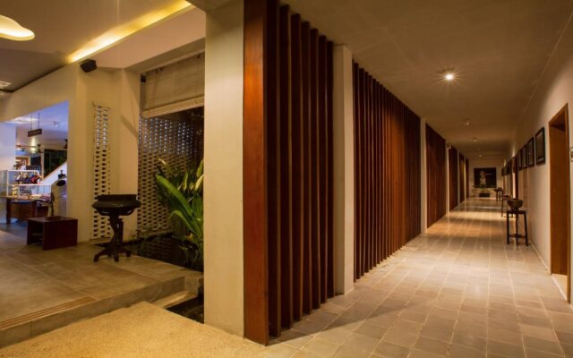 Lynnaya Urban River Resort
