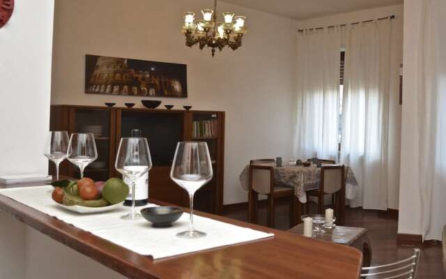 House & The City - Vatican Apartments