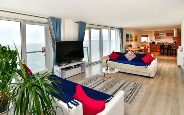 Meridian Quay – the Penthouse
