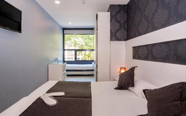 Отель Barna House Hotel