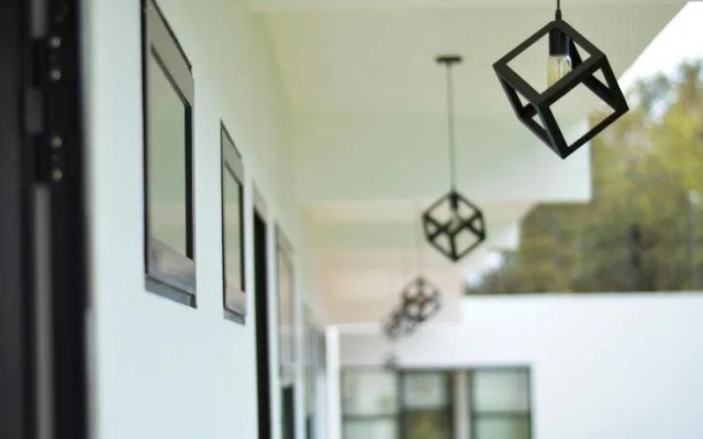 Lila & Co Hotel Boutique