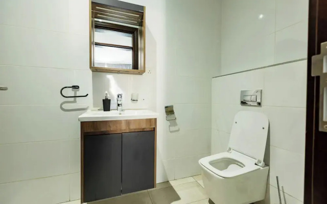 Accra Fine Suites-Henrietta's Residences