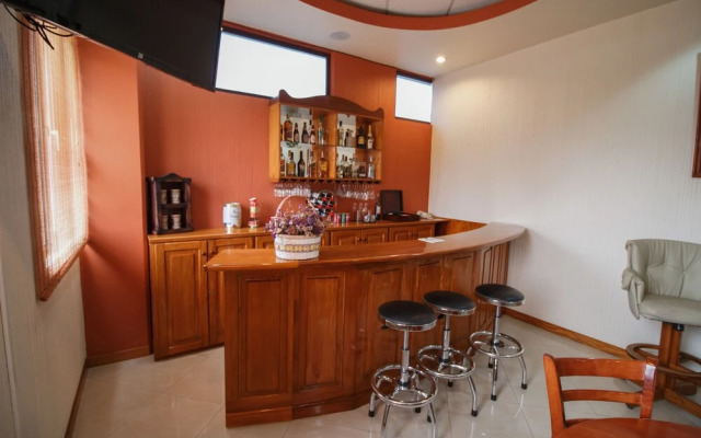 Hotel Anna Inn