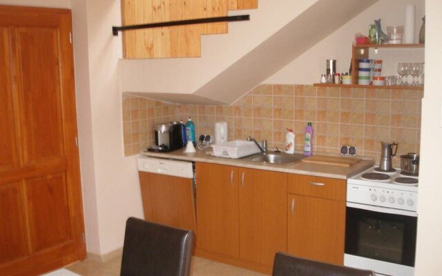 Ponty-Poronty Vendeghaz