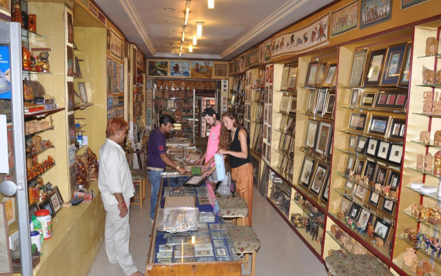 Hotel Gangaur Palace