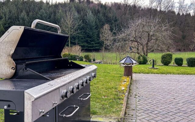 Modernes Split-level Haus Nahe am Hennesee