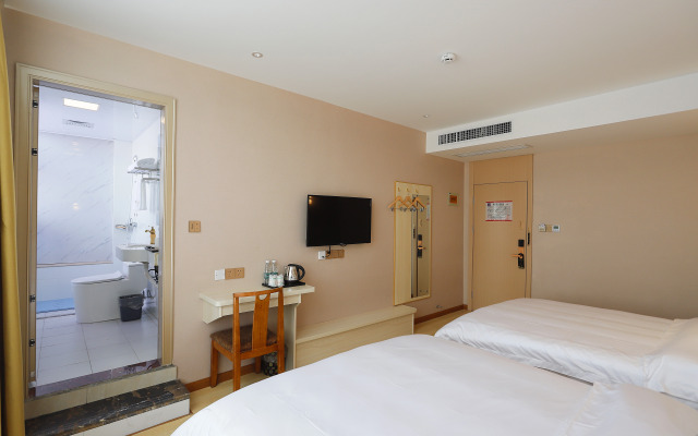 Wuhan Good Time Hotel (Tianhe Airport Hengdian Subway Station)