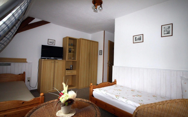 Pension Am Kirschberg