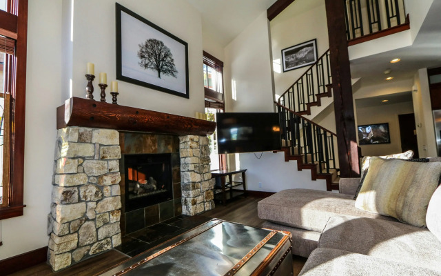 Juniper Crest #25 Condo