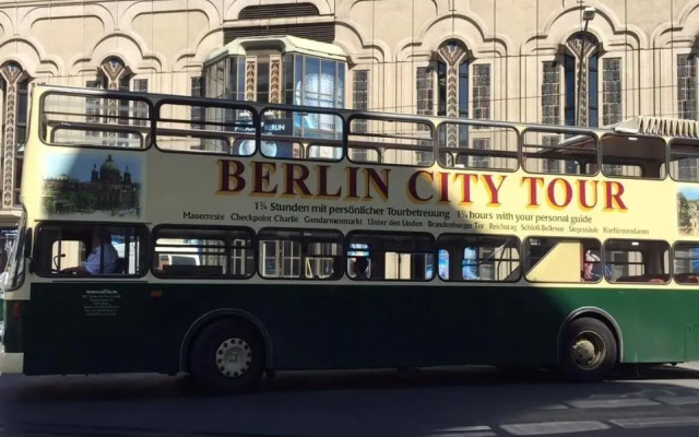 Luxury 2 Bedroom apartment in the heart of Mitte, Berlin