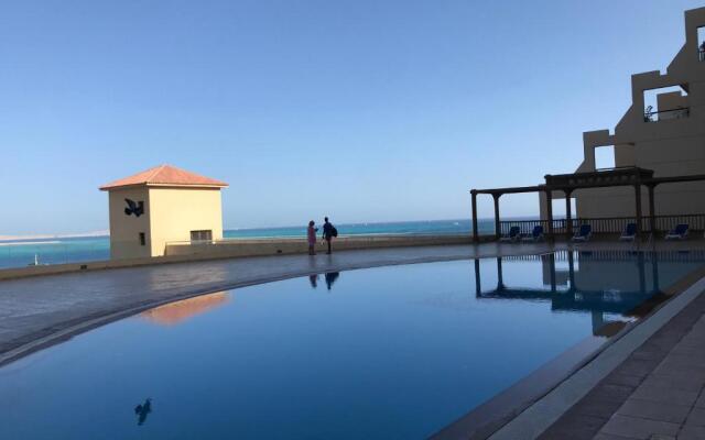 Serenity The View Golden Residence