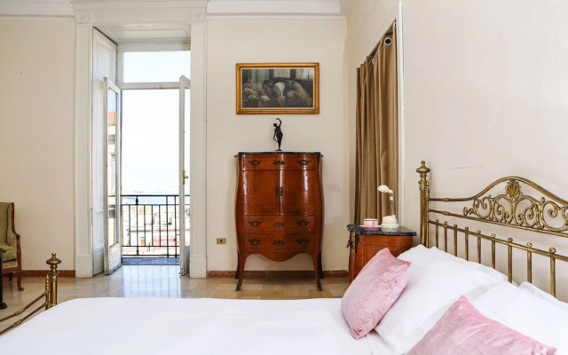 Nana Apartment with Sea View