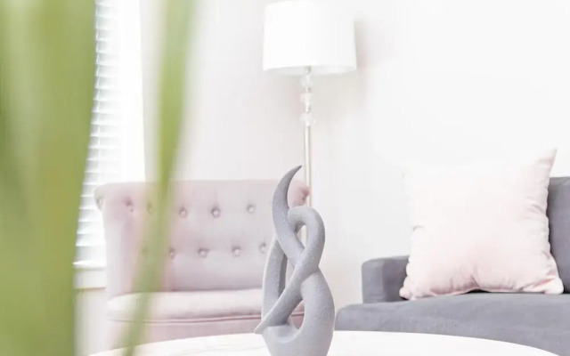 Lavish Retreat City Views DC