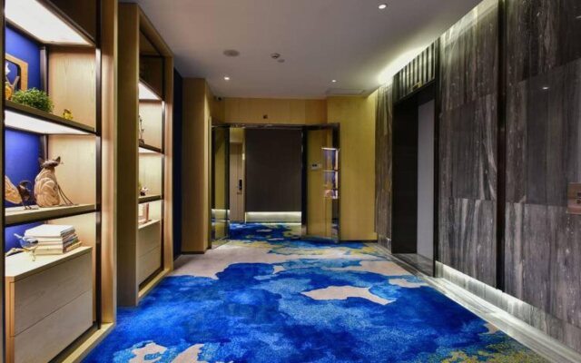 Ranz Hotel