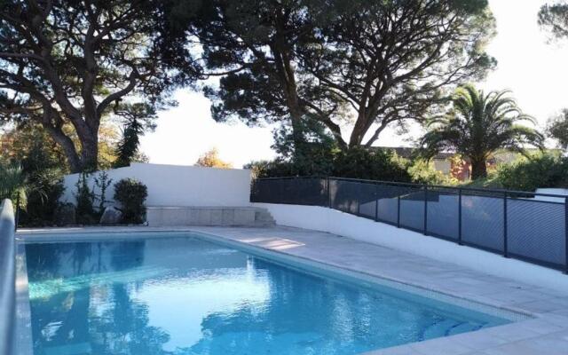 Appartement Cannes la Bocca, 2 pièces, 4 personnes - FR-1-609-14