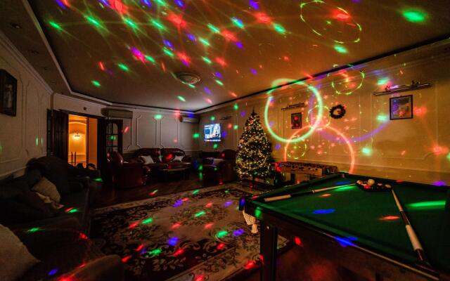 Дом на улице Василия Бутурлина 108