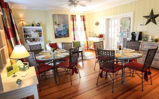 Homestead Bed & Breakfast at Rehoboth