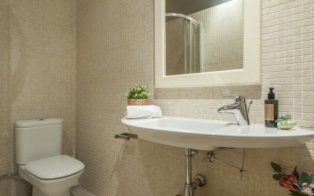 Exclusive - Luxury Sol I