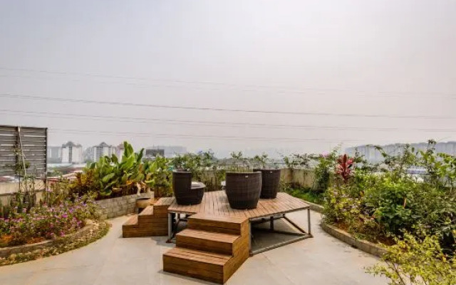 Xishuangbanna Rainforest Flower Valley Hotel (Gasa International Airport)