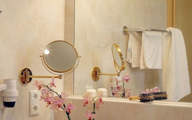 Hotel Tyrol