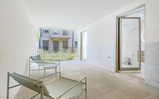 The Sunny Duplex at BoaVista Flats