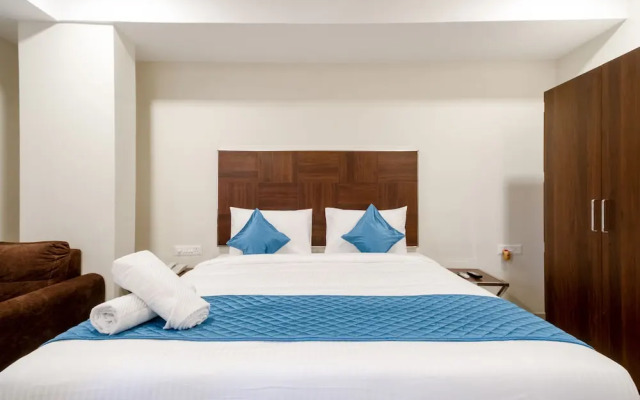 Monday Hotels - Swarna's The Capital
